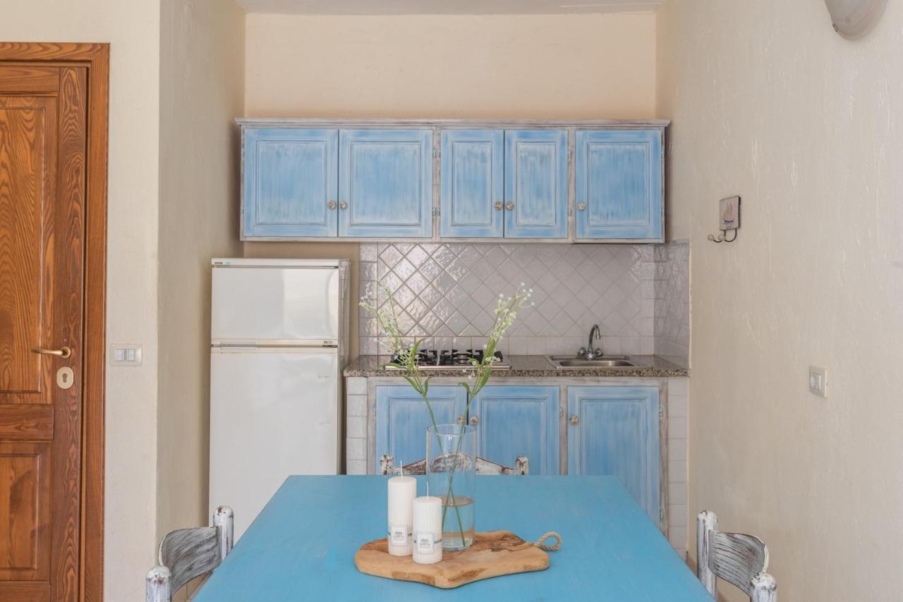 Residence A Golfo Di Marinella A 450 Mt Dal Mare Exterior foto